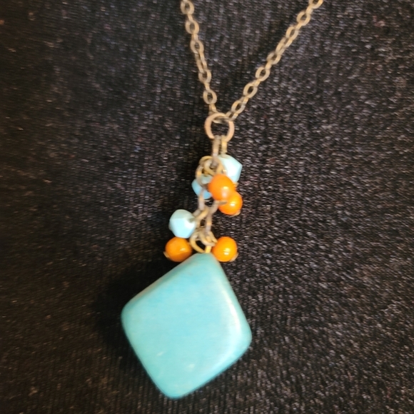 Turquoise and rust colored necklace - Picture 2 of 2